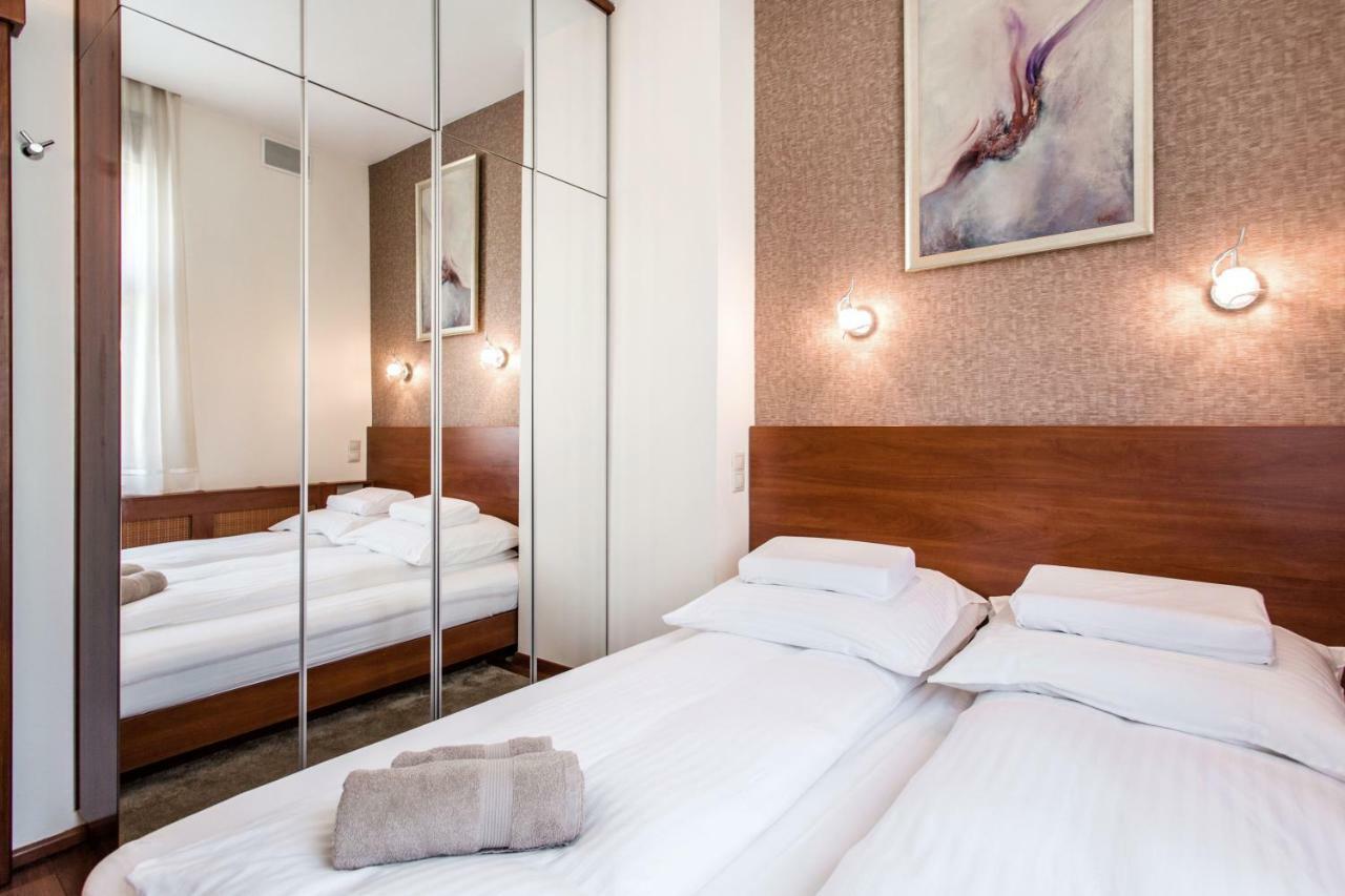 Citypark Design Flat Budapest Extérieur photo